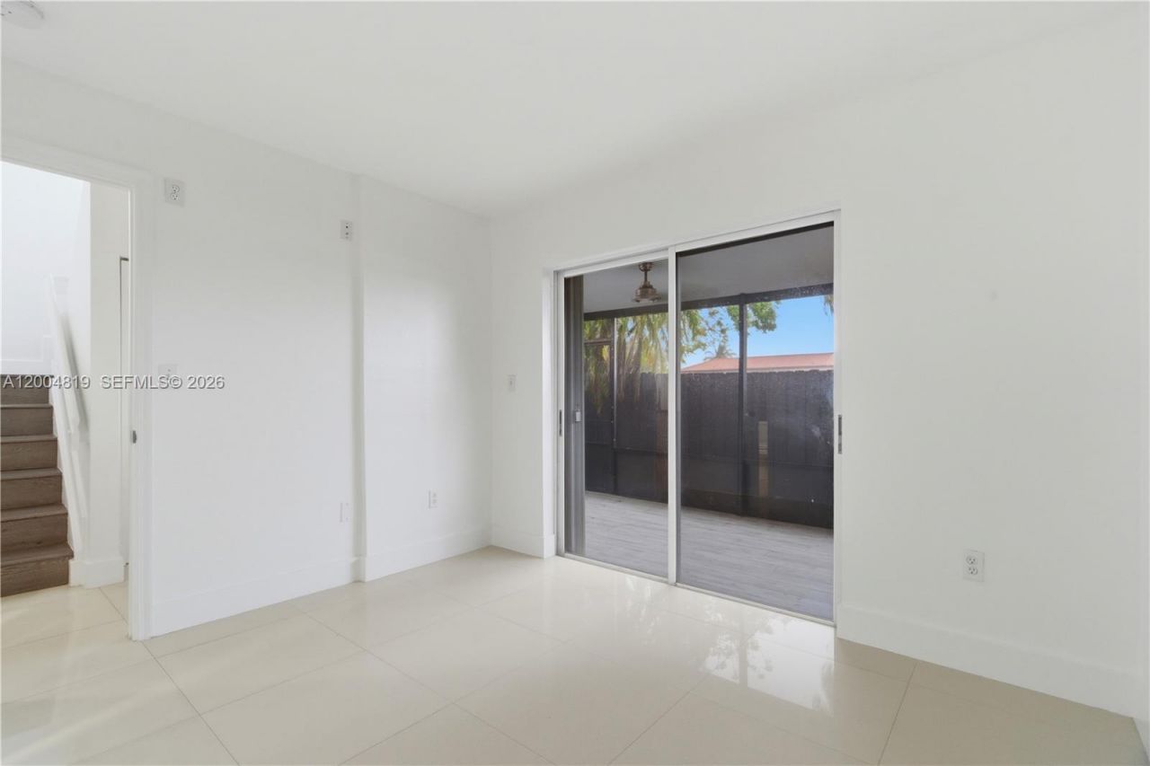 3725 SW 153rd Ct , Unit #0, Miami, FL 33185 Photo