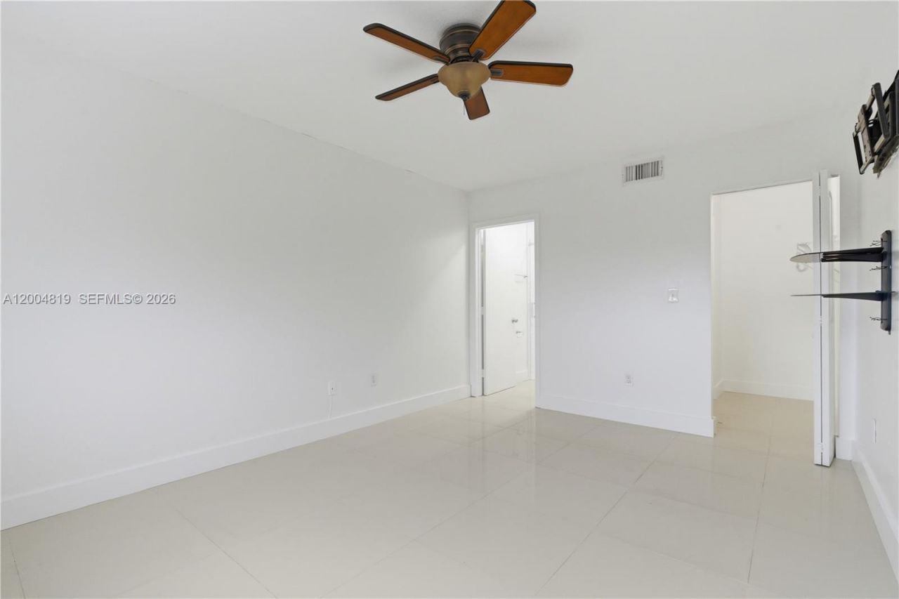 3725 SW 153rd Ct , Unit #0, Miami, FL 33185 Photo