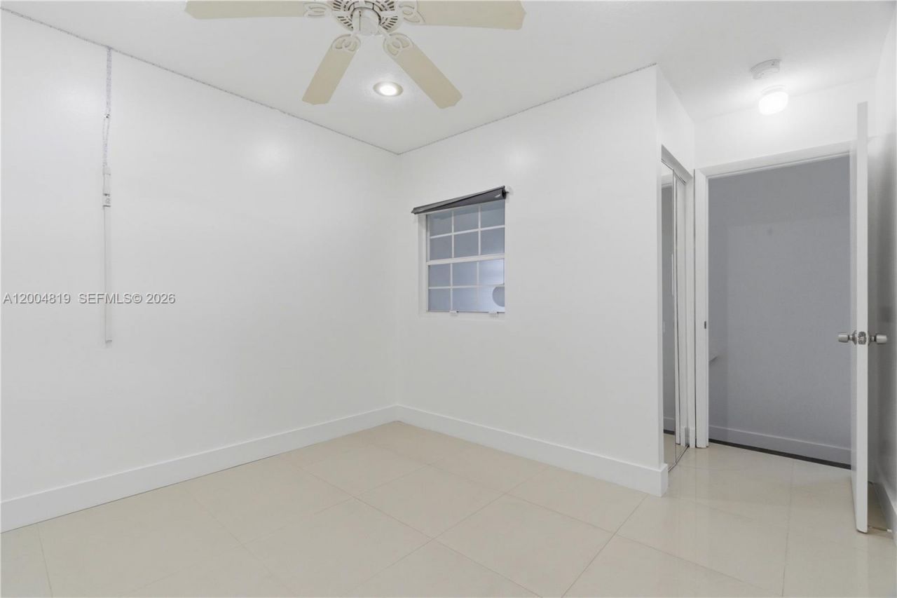 3725 SW 153rd Ct , Unit #0, Miami, FL 33185 Photo