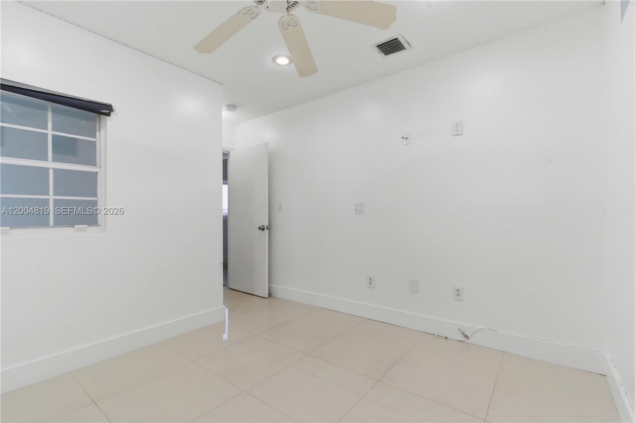 3725 SW 153rd Ct , Unit #0, Miami, FL 33185 Photo