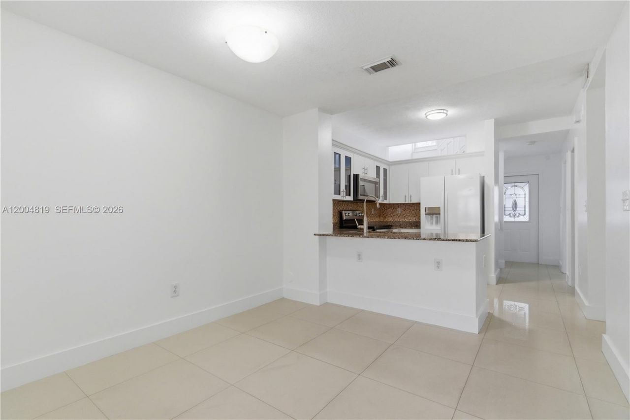 3725 SW 153rd Ct , Unit #0, Miami, FL 33185 Photo
