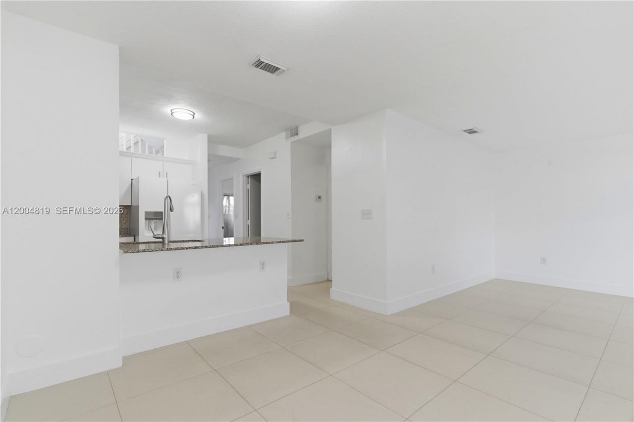 3725 SW 153rd Ct , Unit #0, Miami, FL 33185 Photo