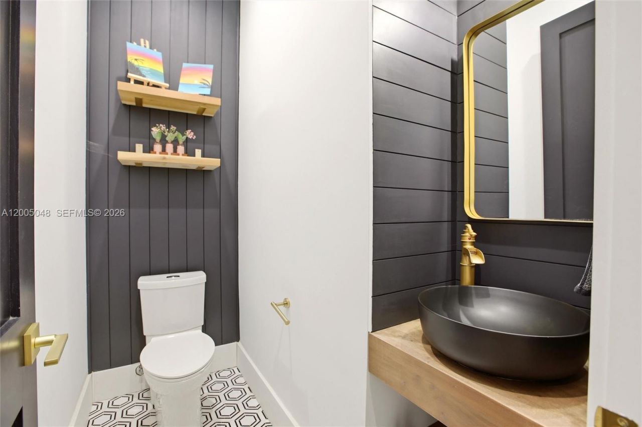 11240 NW 23rd St, Plantation, FL 33323 Photo