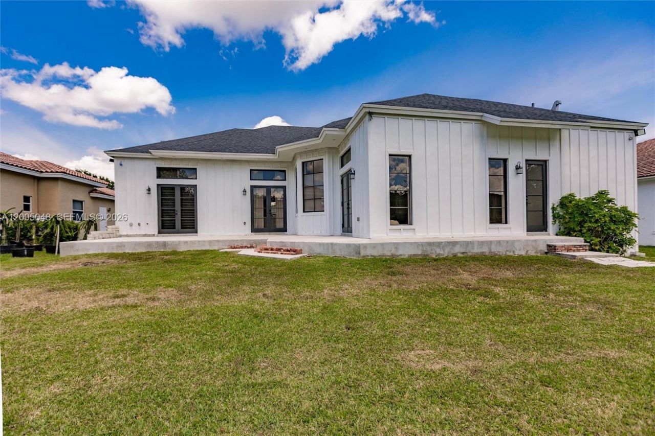 11240 NW 23rd St, Plantation, FL 33323 Photo