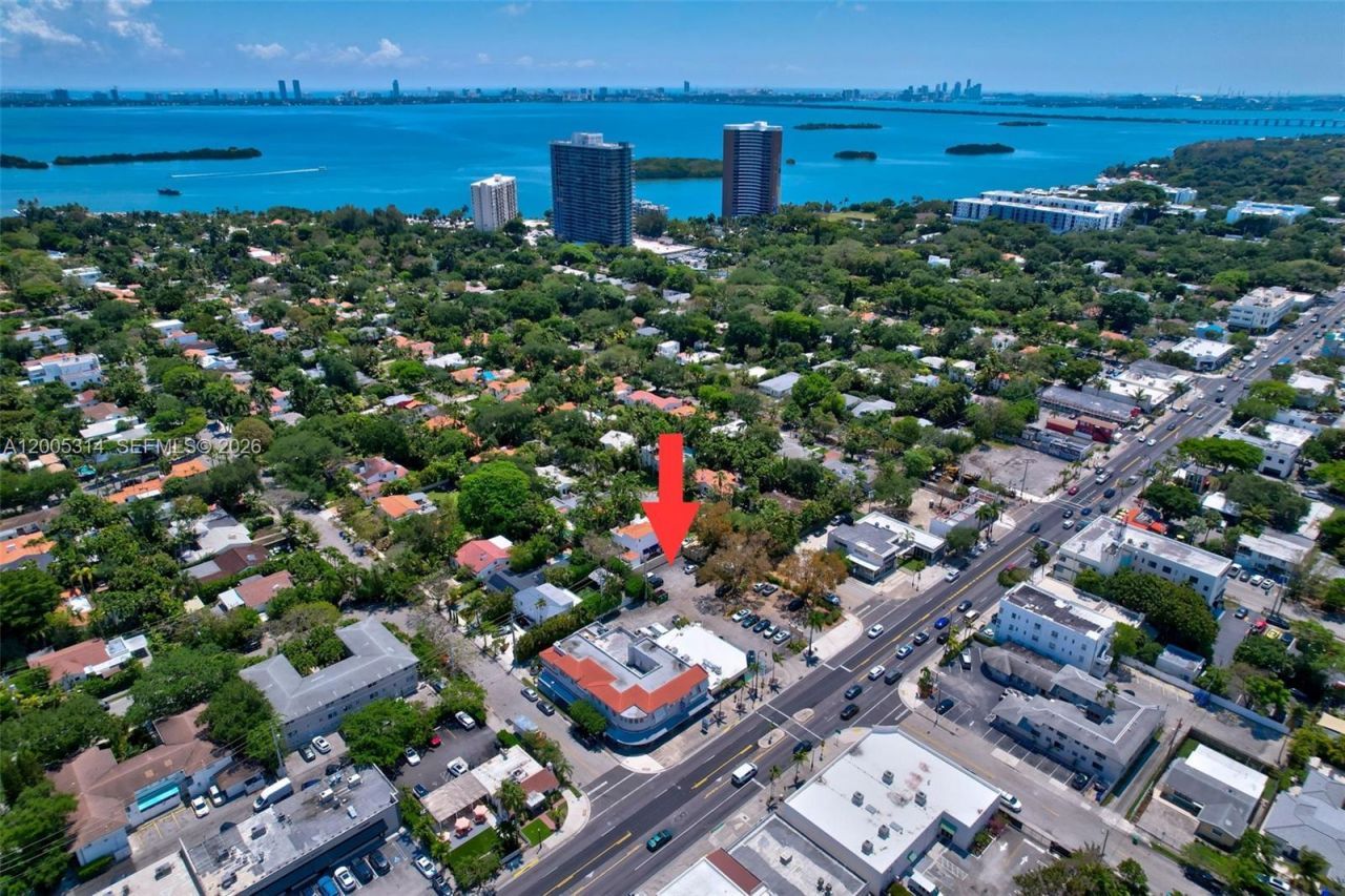 7201 Biscayne Blvd , Miami, FL 33138 Photo