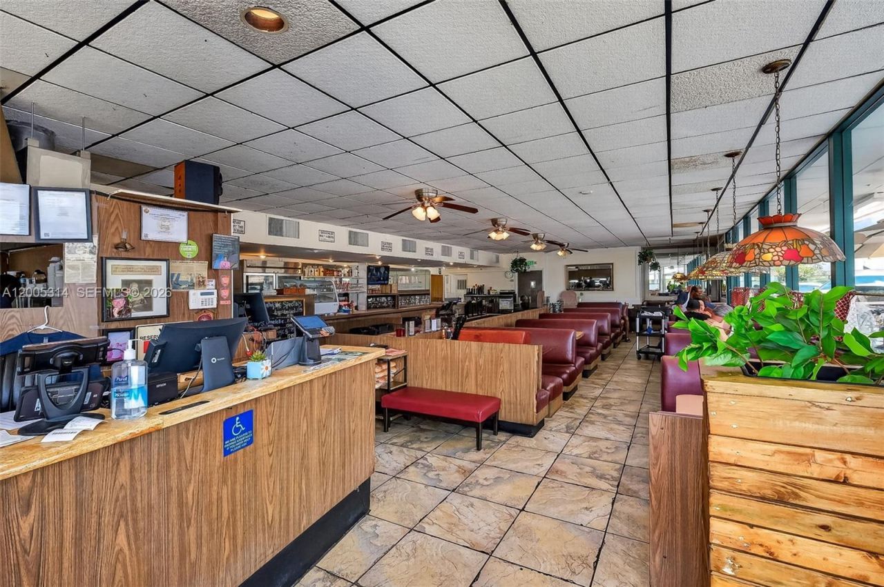 7201 Biscayne Blvd , Miami, FL 33138 Photo