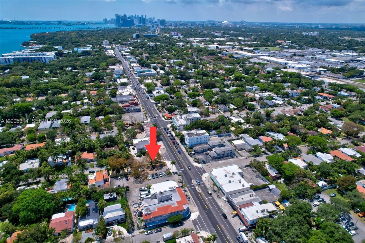7201 Biscayne Blvd , Miami, FL 33138 Photo