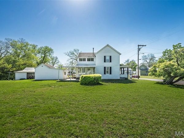 884 Market Street , Ste Genevieve, MO 63670