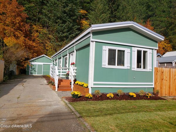 531 Burke RD , Wallace, ID 83873