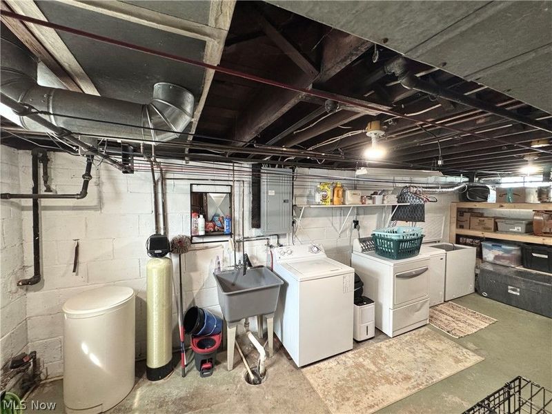 134 Roslyn Avenue NW, Canton, OH 44708 Photo 38