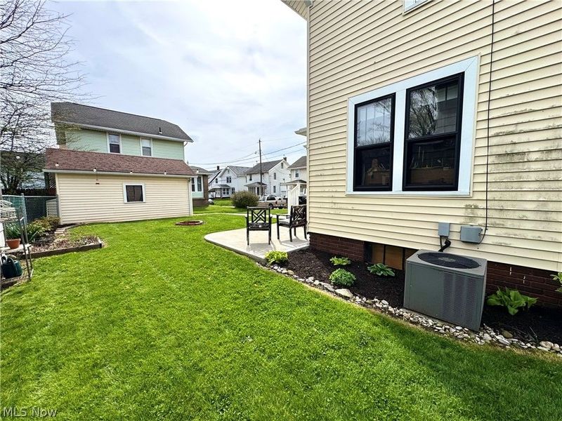 134 Roslyn Avenue NW, Canton, OH 44708 Photo 4