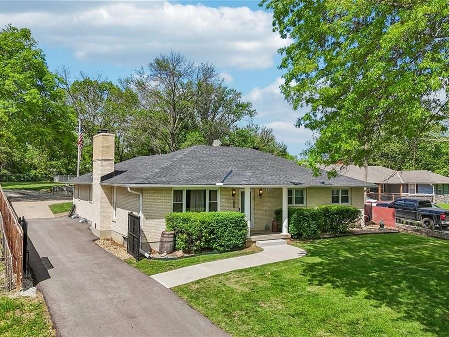 Property Image 38
