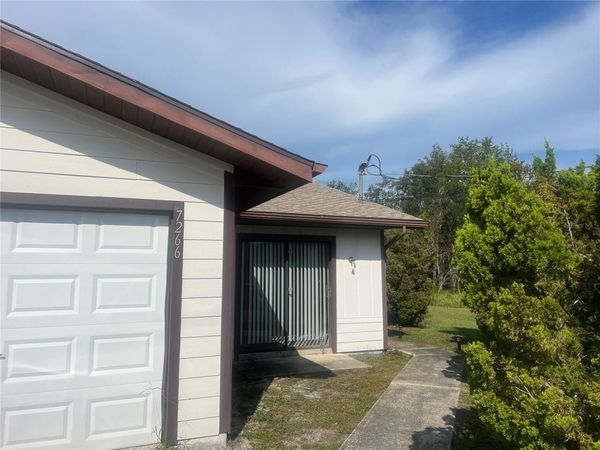 7266 POND CIRCLE , SPRING HILL, FL 34606