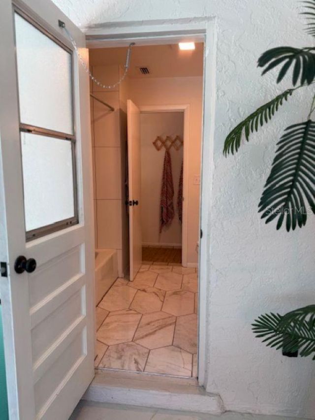 1909 Deancroft Road, Sarasota, FL 34235 Photo