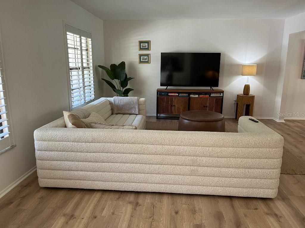 1909 Deancroft Road, Sarasota, FL 34235 Photo