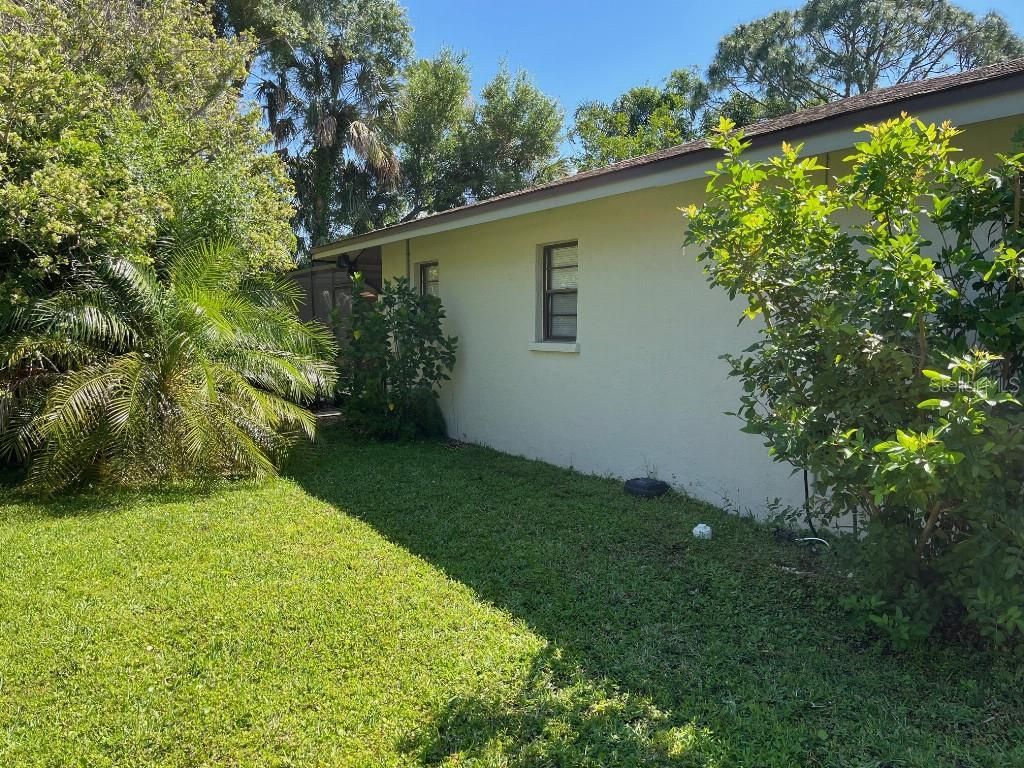 1909 Deancroft Road, Sarasota, FL 34235 Photo