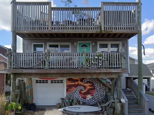 277 New York Avenue , Long Beach, NY 11561