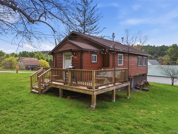 27 Old County Road, Cochecton, NY 12726