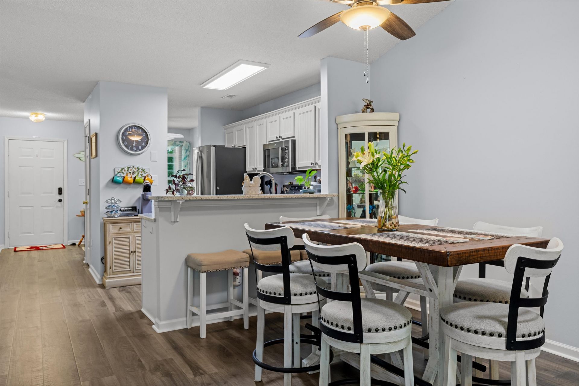 870 Fairway Dr.  Photo 11