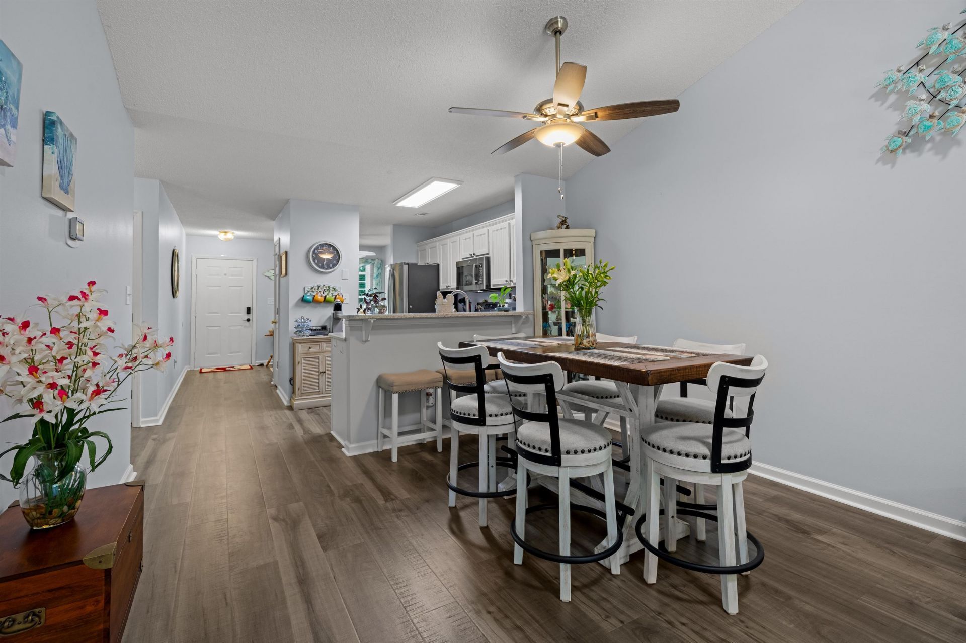 870 Fairway Dr.  Photo 12