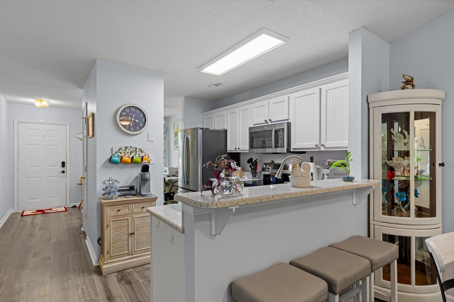 870 Fairway Dr.  Photo 13