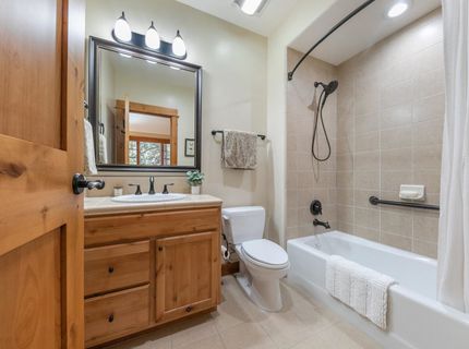 12488 Trappers Trail, Truckee, CA 96161 Photo