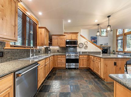 12488 Trappers Trail, Truckee, CA 96161 Photo