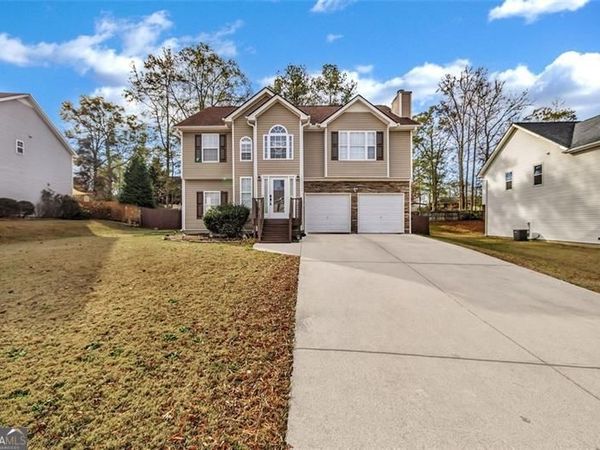 8448 Brook Lake Lane, Douglasville, GA 30134