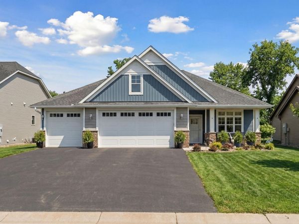 25407 Farmstead Lane, Wyoming, MN 55092