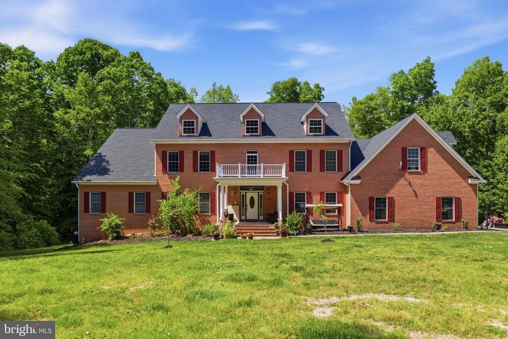 43 Buckhorn Trail, Fredericksburg, VA 22406 Main Photo