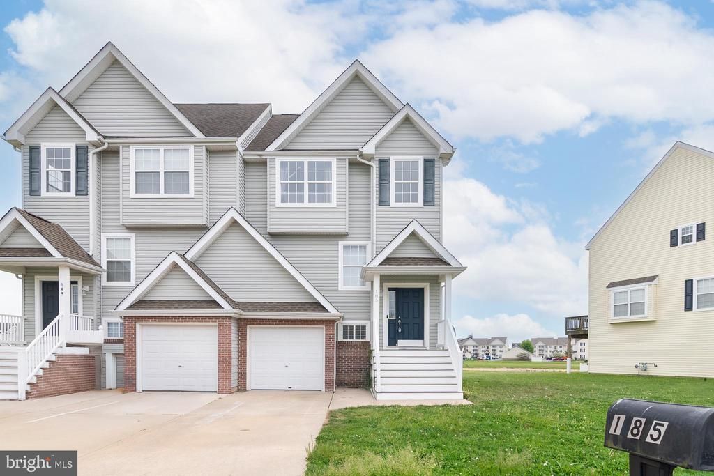 185 W Sheldrake Circle, Dover, DE 19904 Main Photo