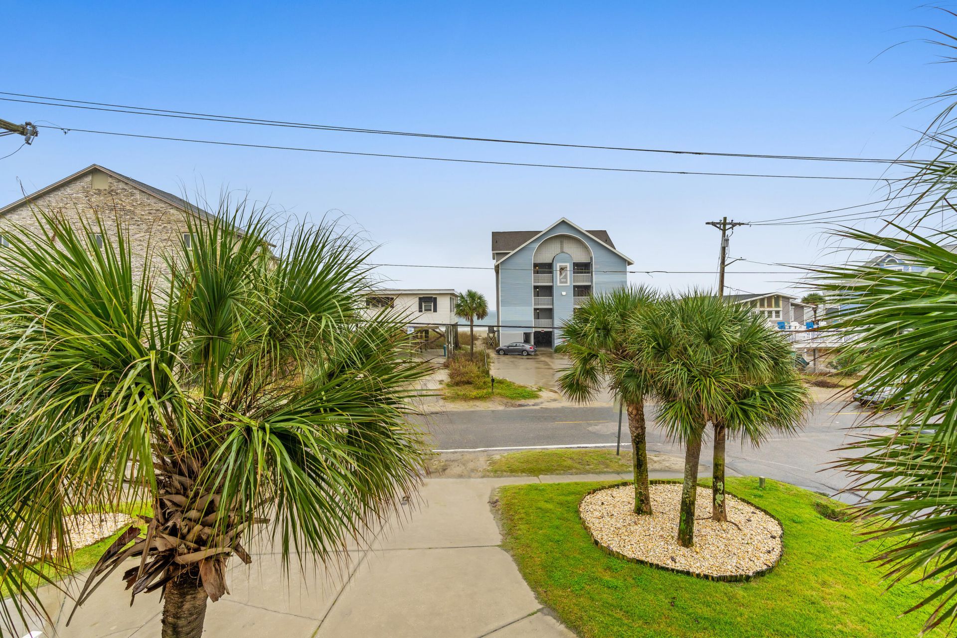 601 N Waccamaw Drive Photo 23