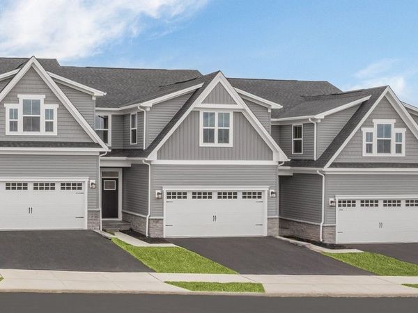 169 Olivia Drive, Eighty Four, PA 15330