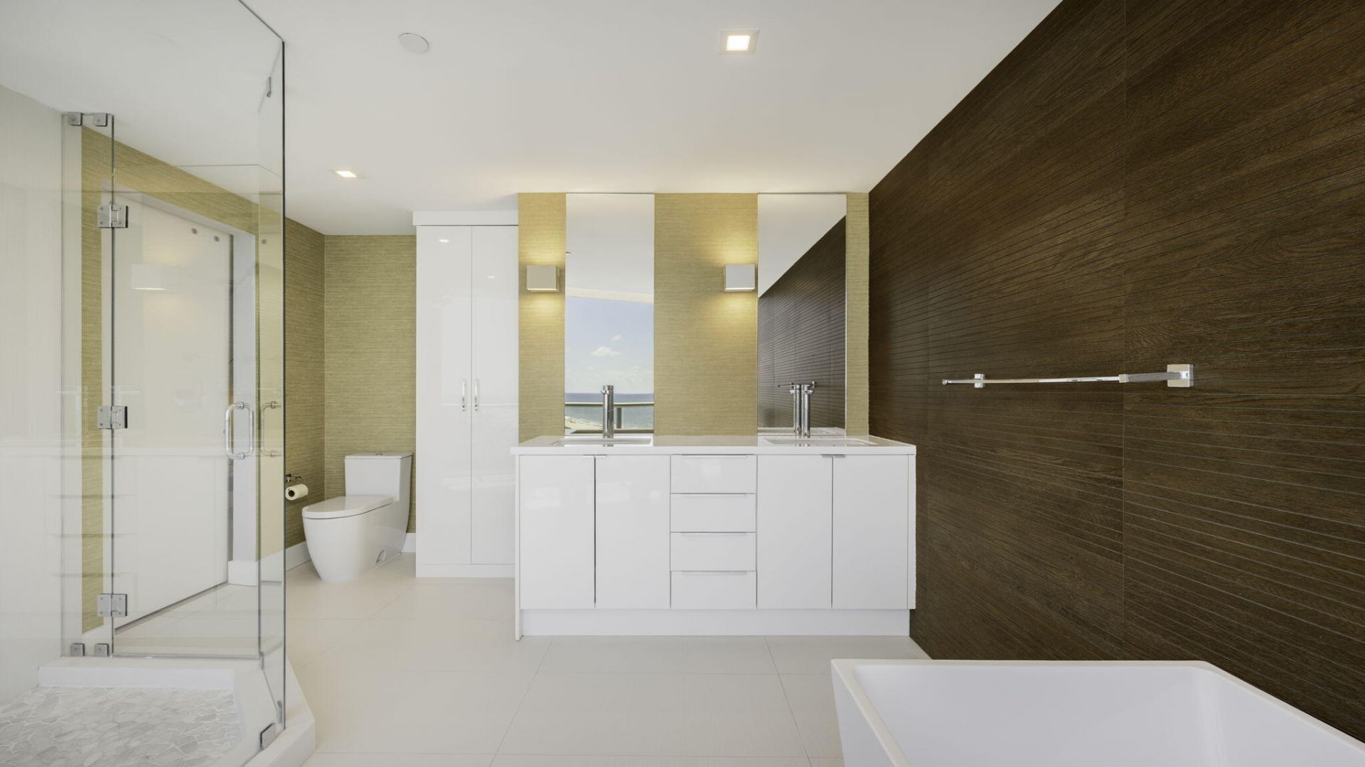 1200 Holiday Drive, Unit 1003, Fort Lauderdale, FL 33316 Photo
