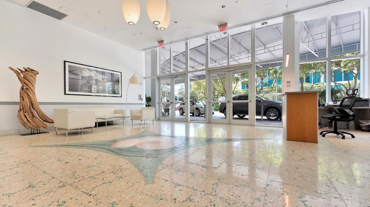 1200 Holiday Drive, Unit 1003, Fort Lauderdale, FL 33316 Photo