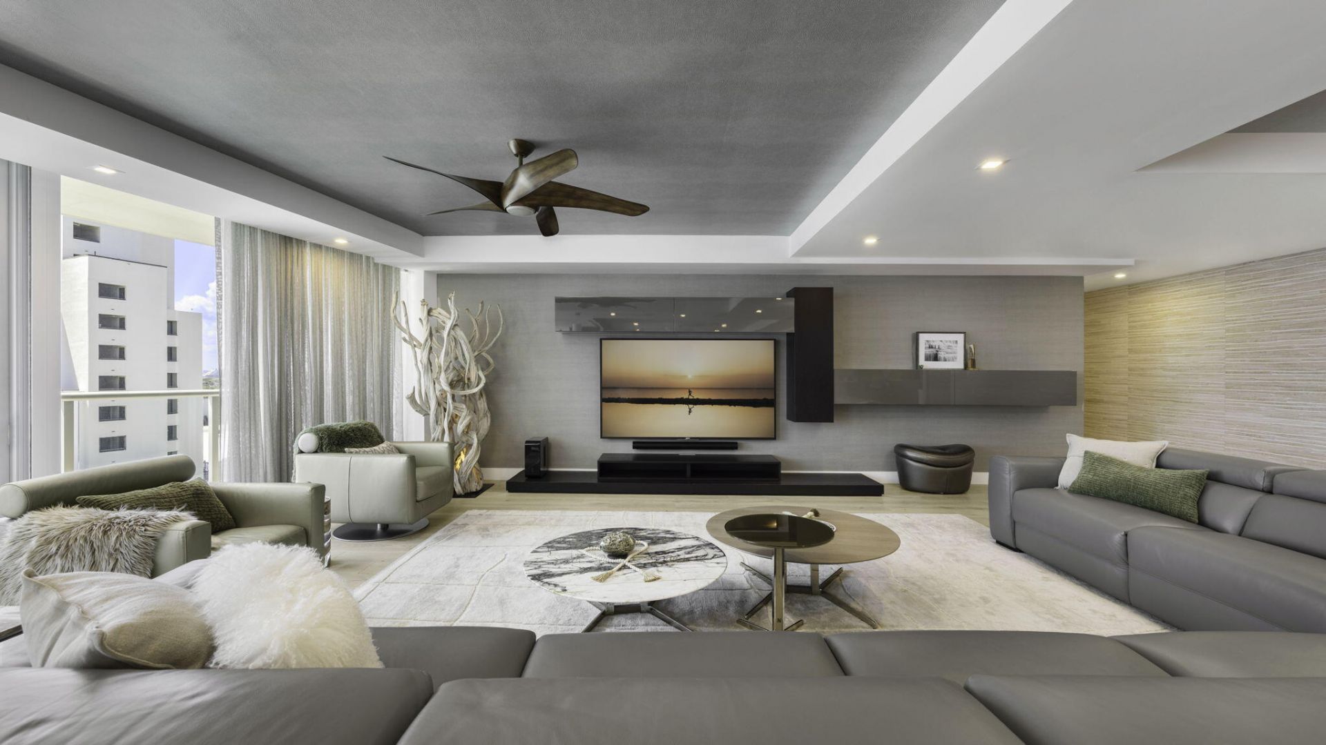 1200 Holiday Drive, Unit 1003, Fort Lauderdale, FL 33316 Photo