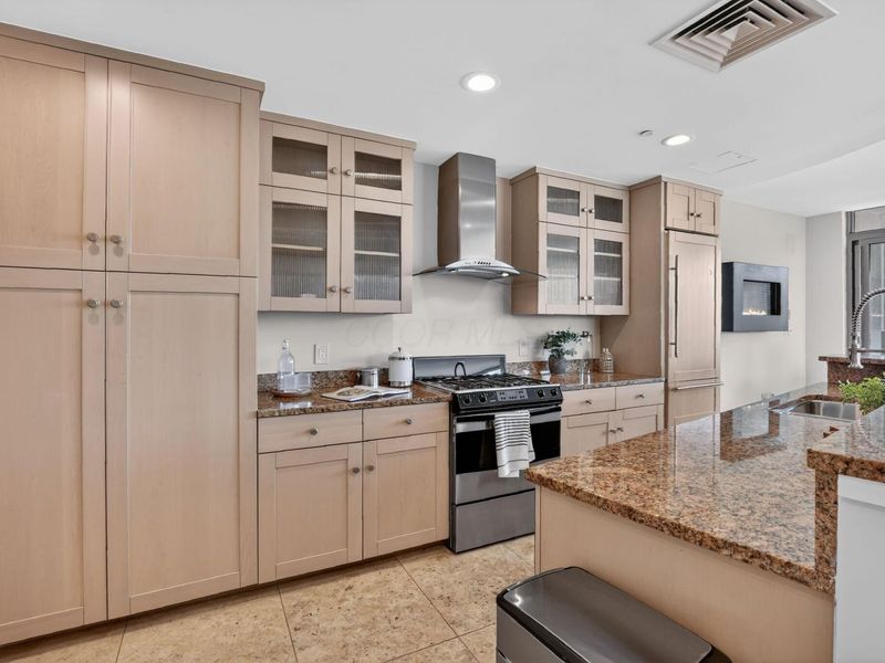 1 Miranova Place, Unit 1840, Columbus, OH 43215 Photo 18