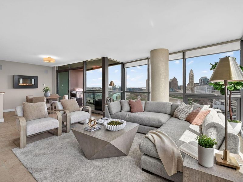 1 Miranova Place, Unit 1840, Columbus, OH 43215 Photo 8