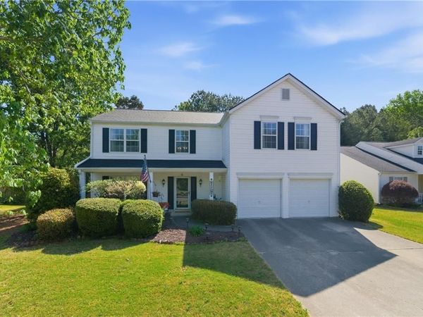 515 Lazy River Lane , Woodstock, GA 30188