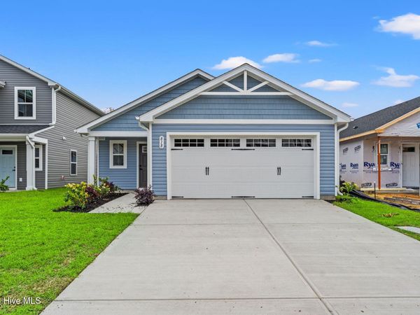 818 Haw Creek Avenue NE, Winnabow, NC 28479