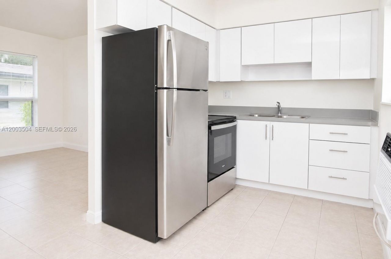 2206 Fillmore St #1-10, Hollywood, FL 33020 Photo