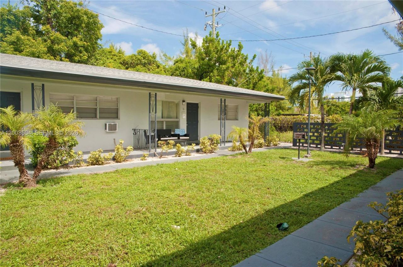 2206 Fillmore St #1-10 , Hollywood, FL 33020 Photo