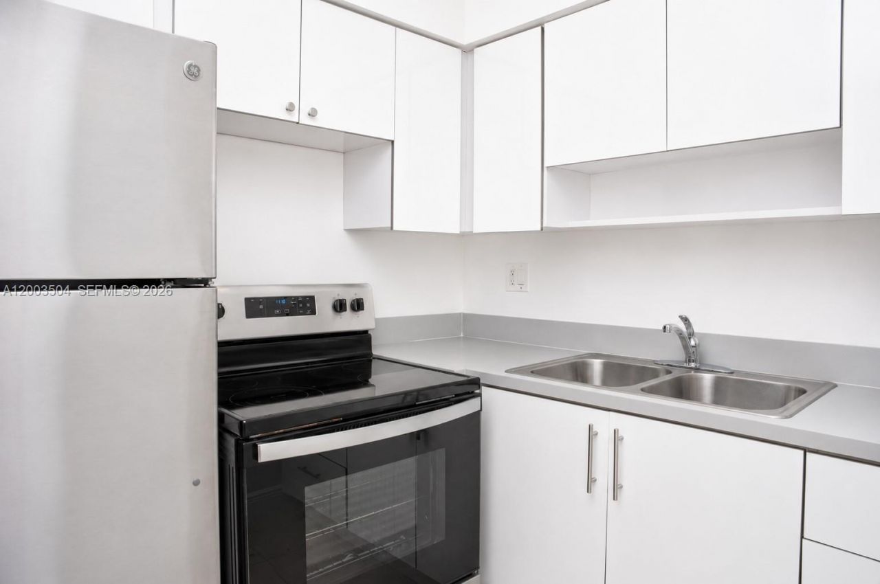 2206 Fillmore St #1-10, Hollywood, FL 33020 Photo