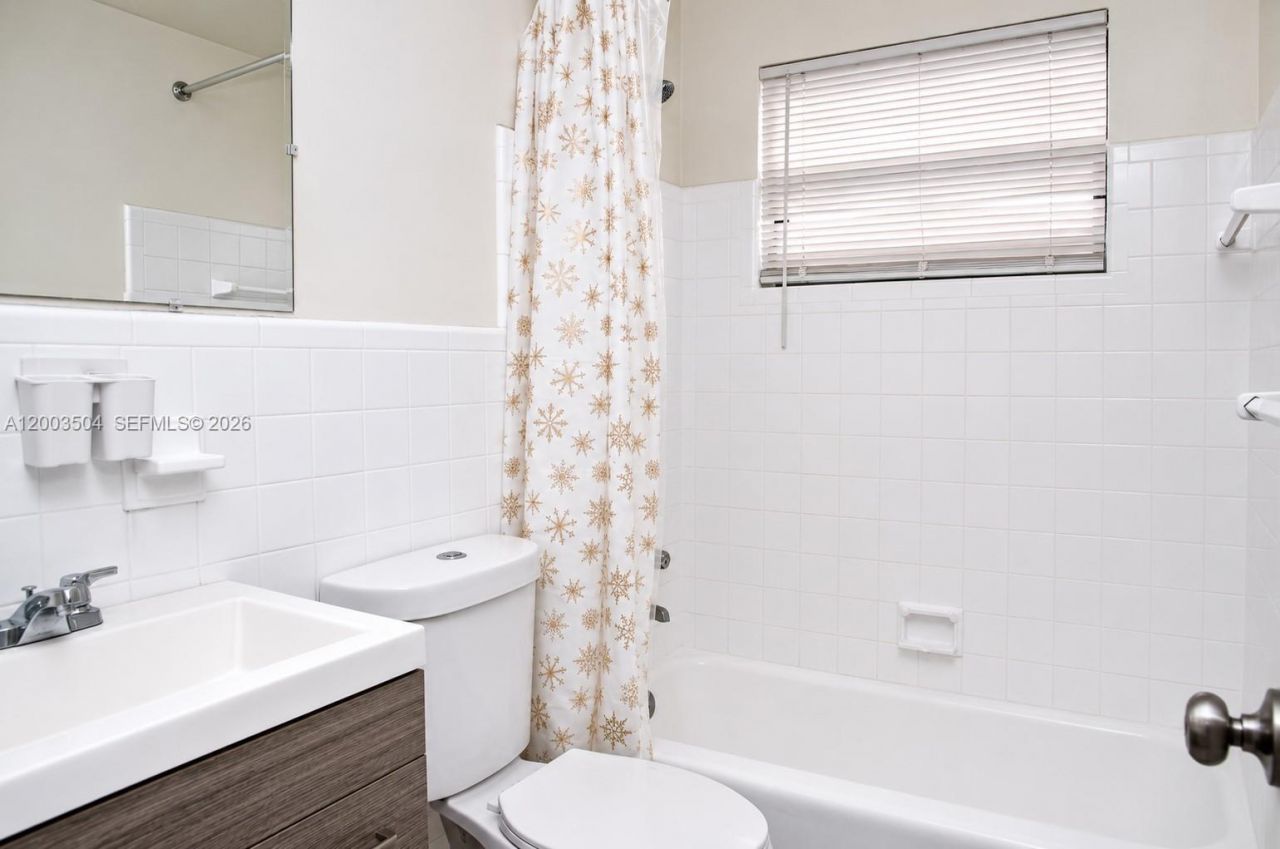 2206 Fillmore St #1-10, Hollywood, FL 33020 Photo