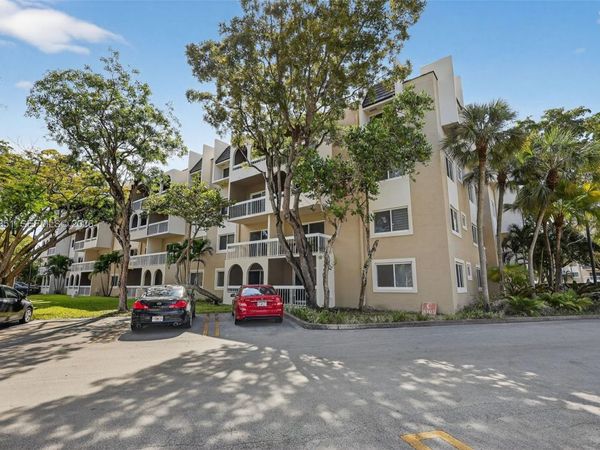 8103 Camino Real , Unit 407, Miami, FL 33143
