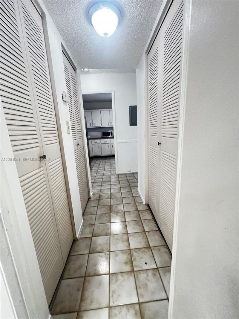 8103 Camino Real, Unit 407, Miami, FL 33143 Photo