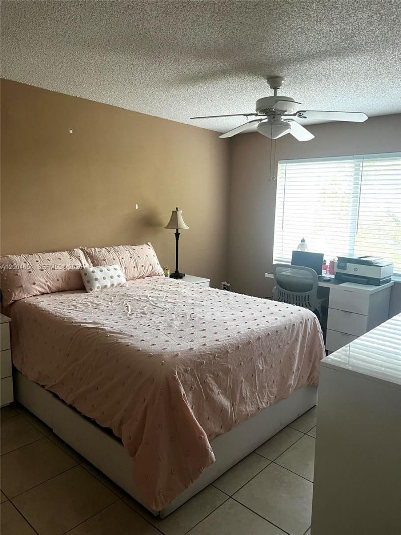 8103 Camino Real, Unit 407, Miami, FL 33143 Photo