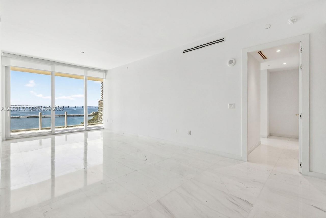 300 Biscayne Blvd Way , Unit 1002, Miami, FL 33131 Photo