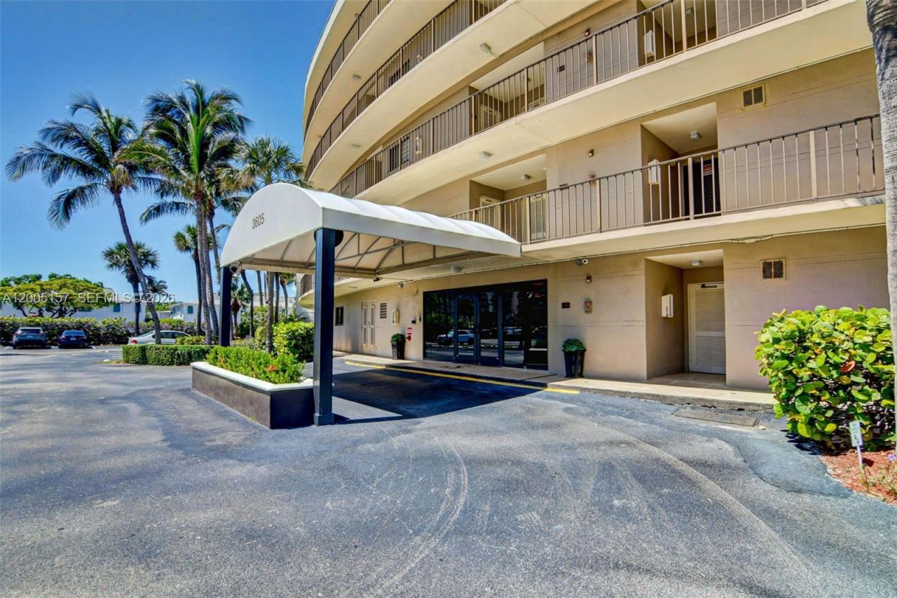 3605 S Ocean Blvd, Unit 206, South Palm Beach, FL 33480 Photo