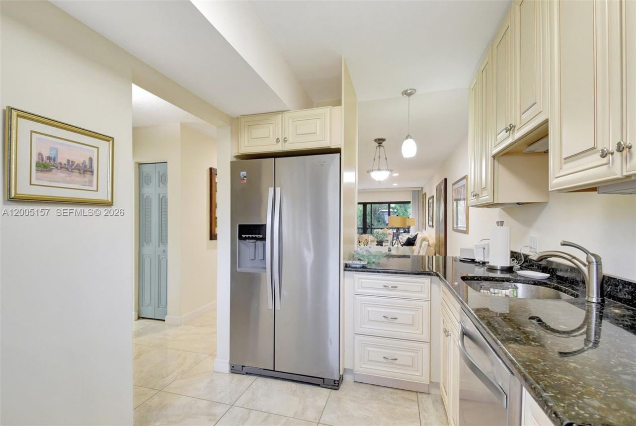 3605 S Ocean Blvd, Unit 206, South Palm Beach, FL 33480 Photo